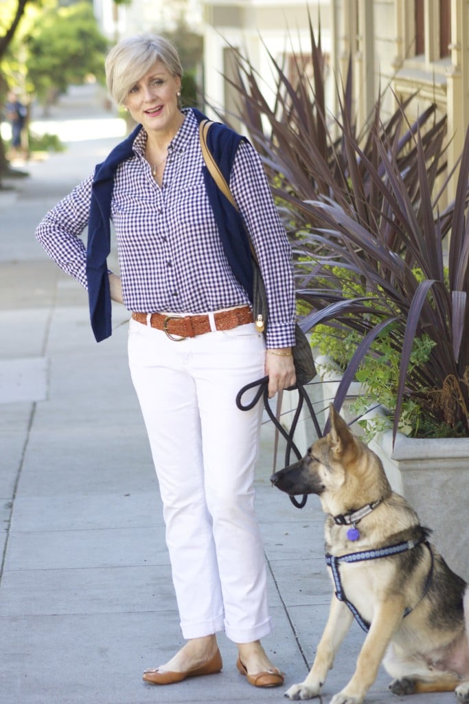 neutral navy