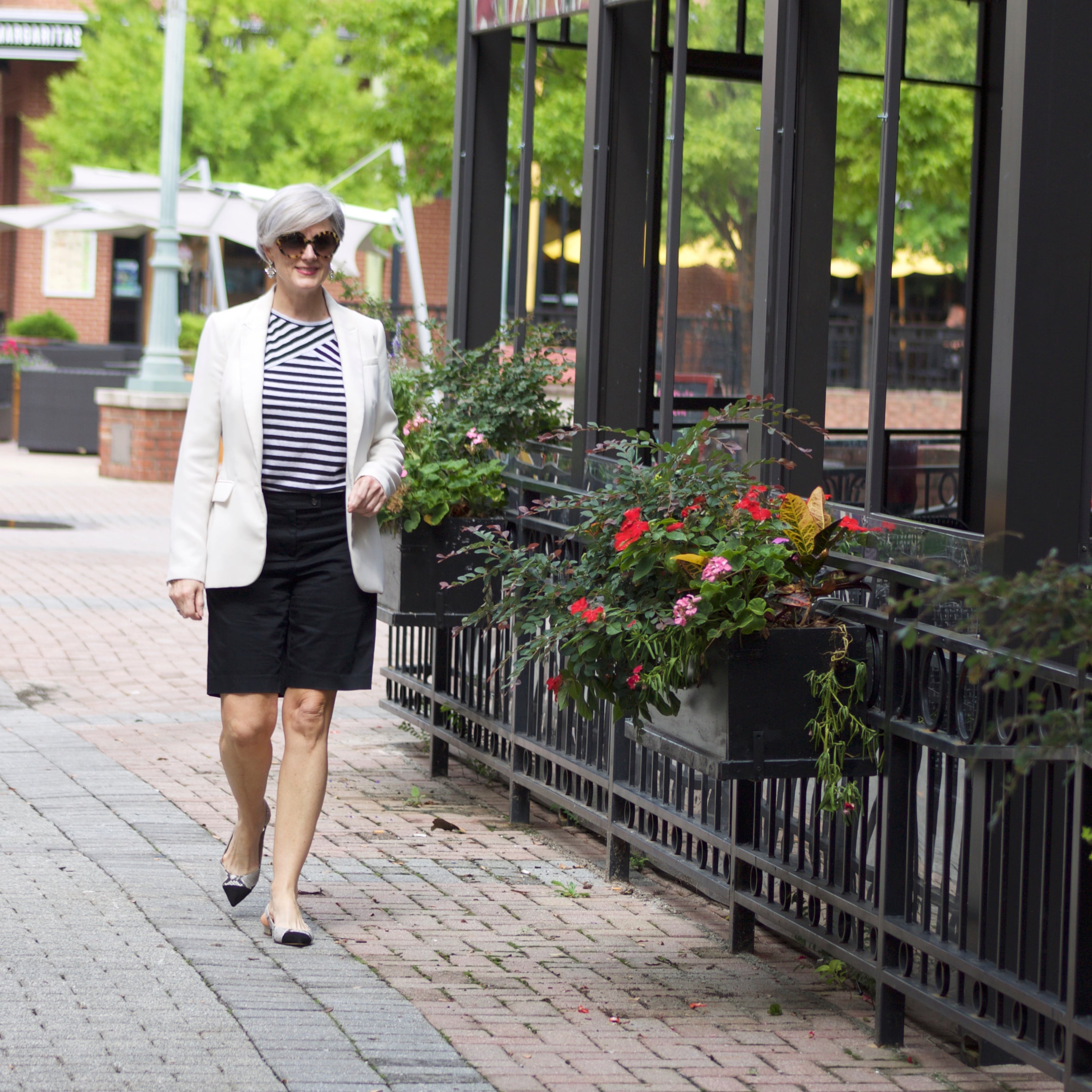 bermuda & blazer