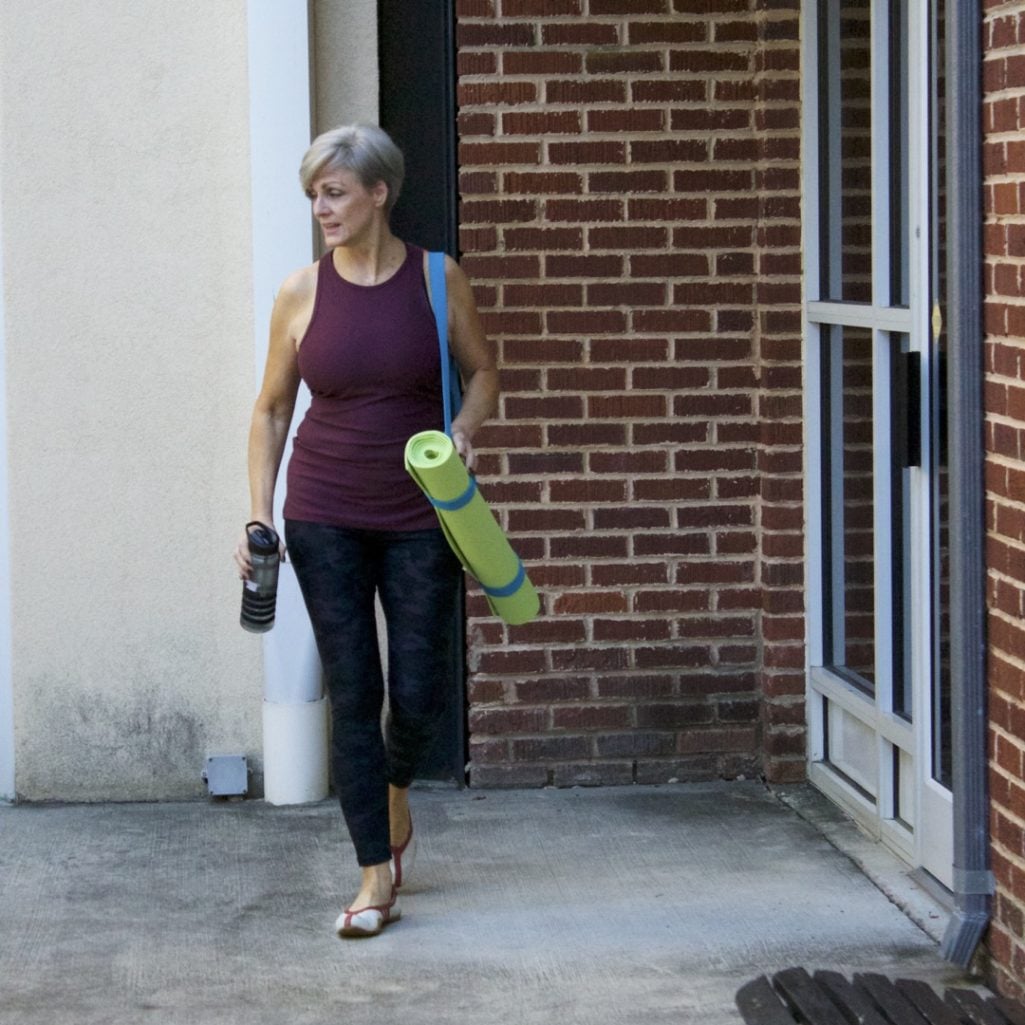 what to wear to yoga