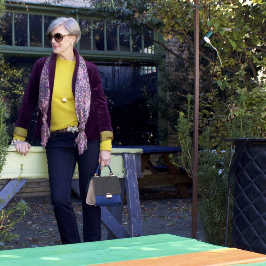 jcrew velvet blazer, ann taylor modern skinny denim, j.crew italian cashmere, pink suede pumps