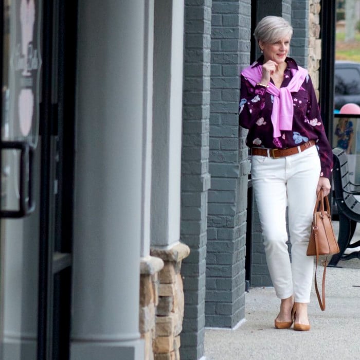 everlane ecru denim, ann taylor floral blouse, j.crew italian cashmere sweater, ann taylor suede pumps, ralph lauren belt, ralph lauren handbag