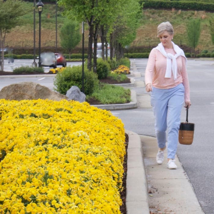 boden chinos, j.crew striped tee, white sweater, white keds, tory burch bracelets, straw handbag