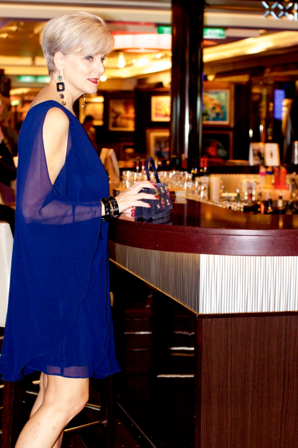 cruise wear day and night