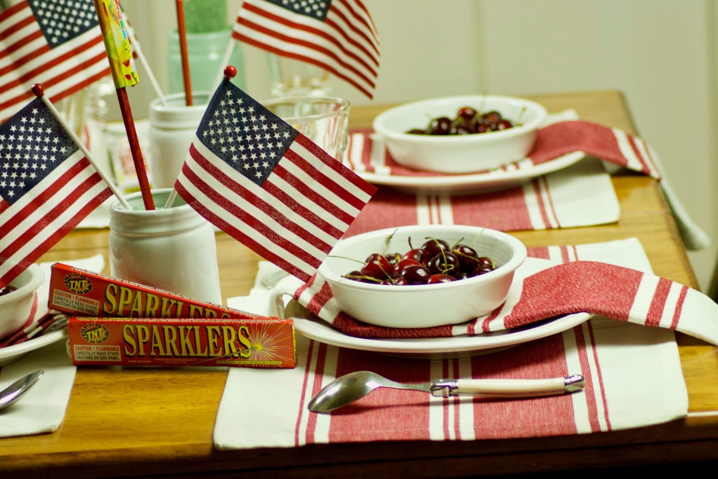 patriotic tablescape