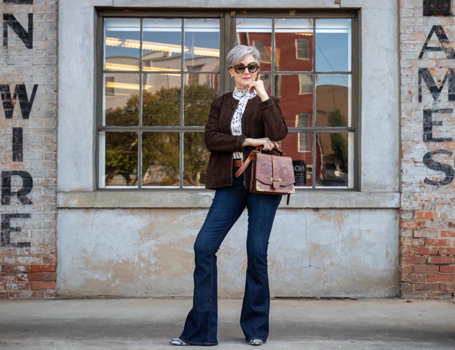 women's flared jeans