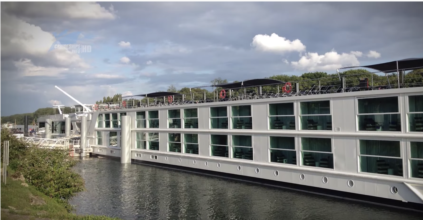 Seiine River Cruise