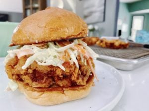 how to make a fried chicken sandwich | kelly’s kitchen