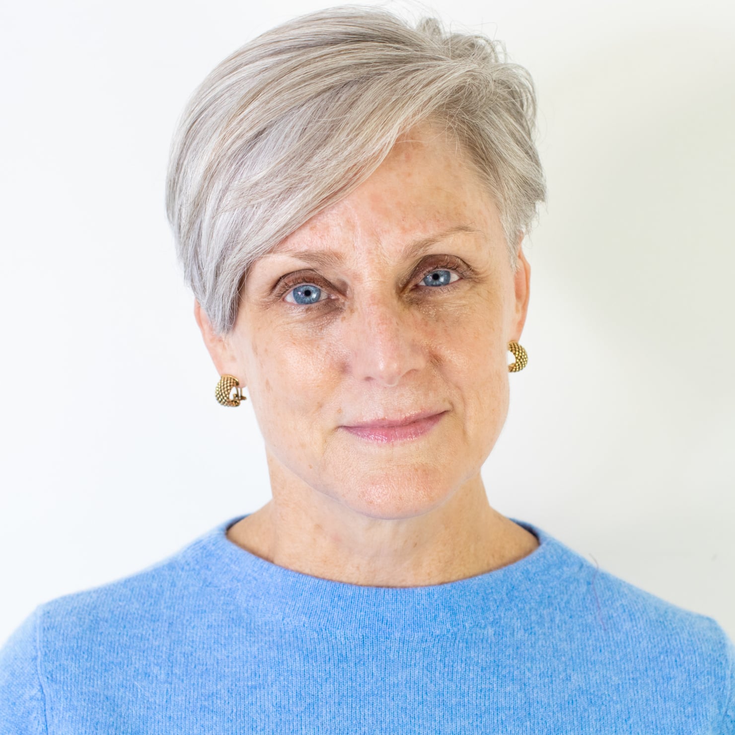 IMG_5320 age perfect makeup mature women