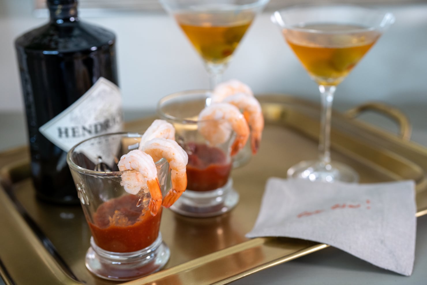 dirty gin martini