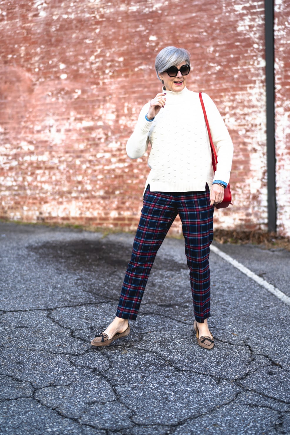 how to wear plaid