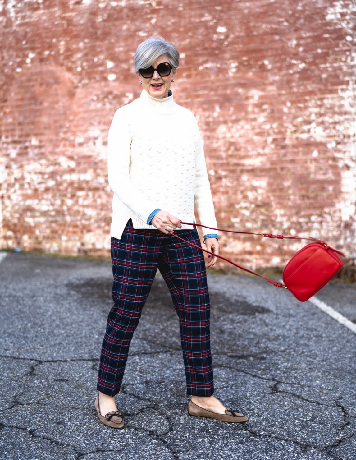 how to wear plaid