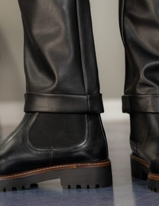 chelsea boots