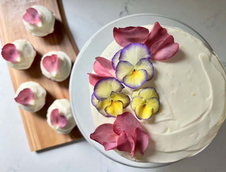 lemon cake lemon cake lemon frosting