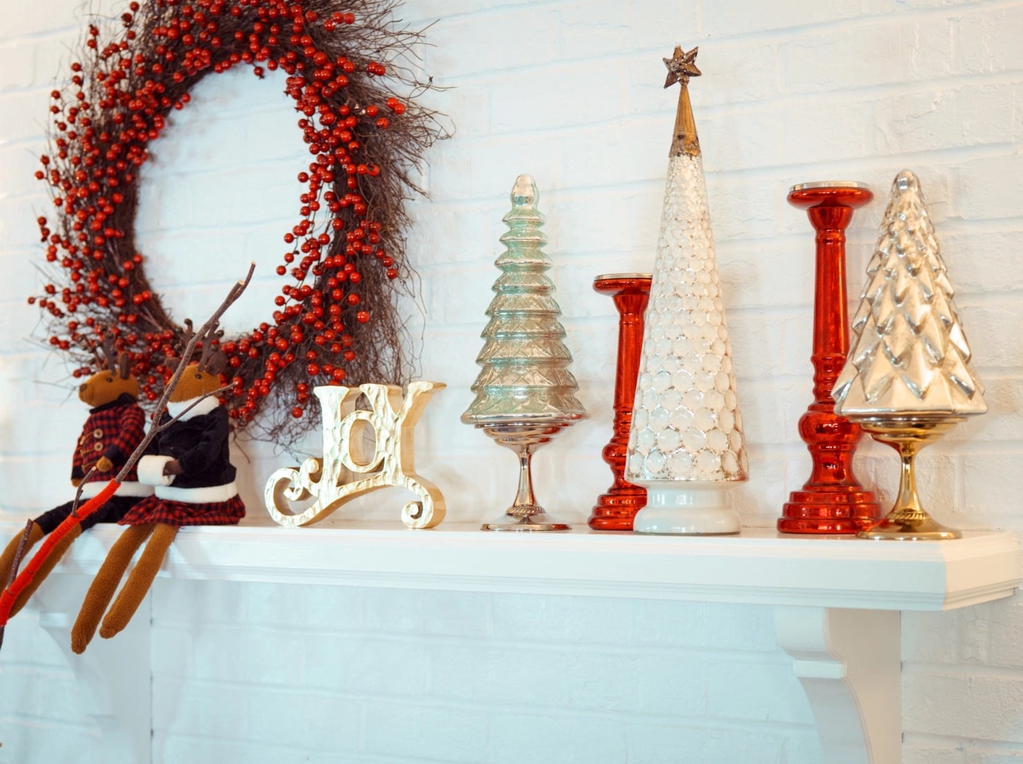 How I'm Decorating for the Holidays