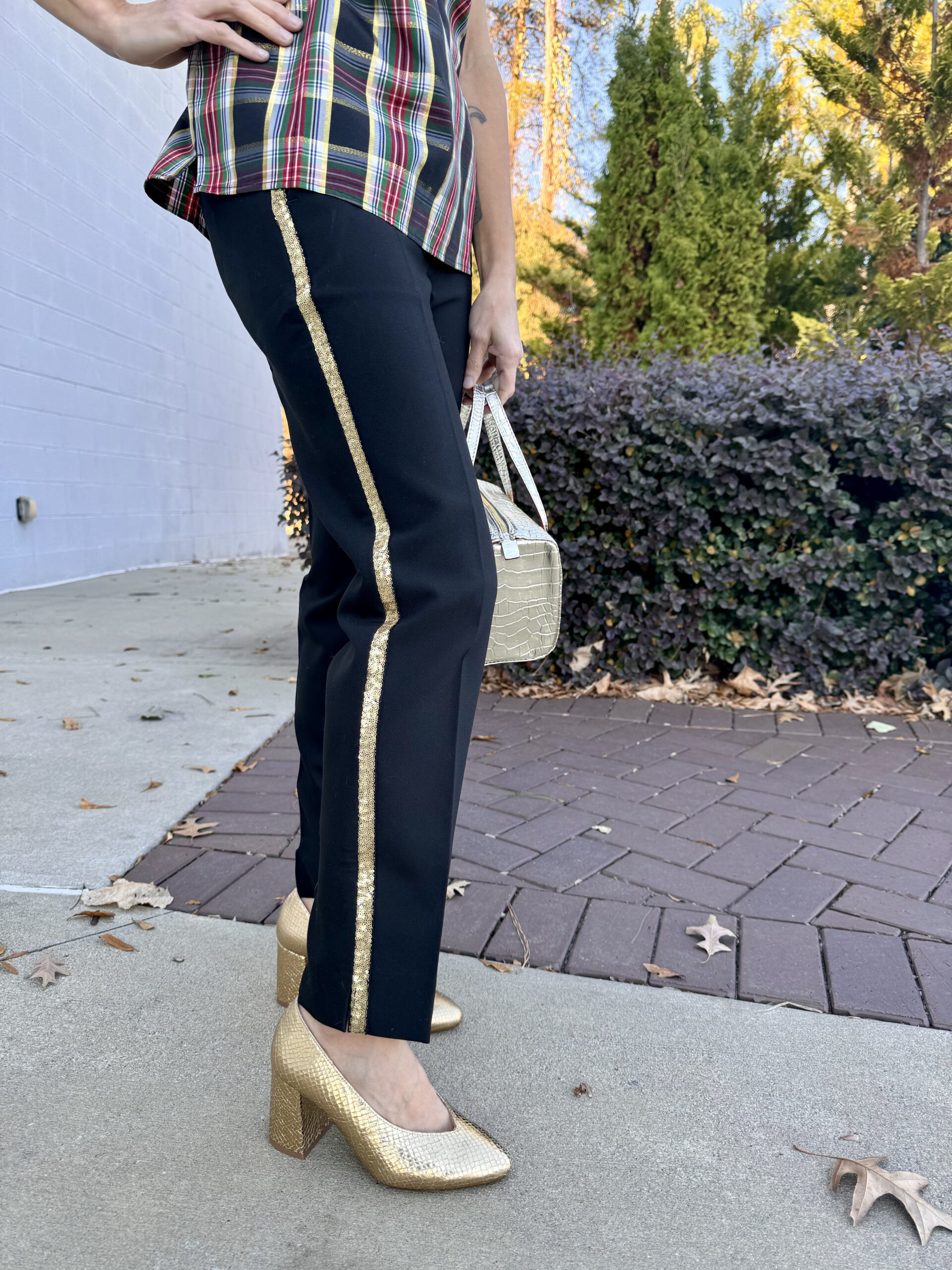 black and gold holiday outfit