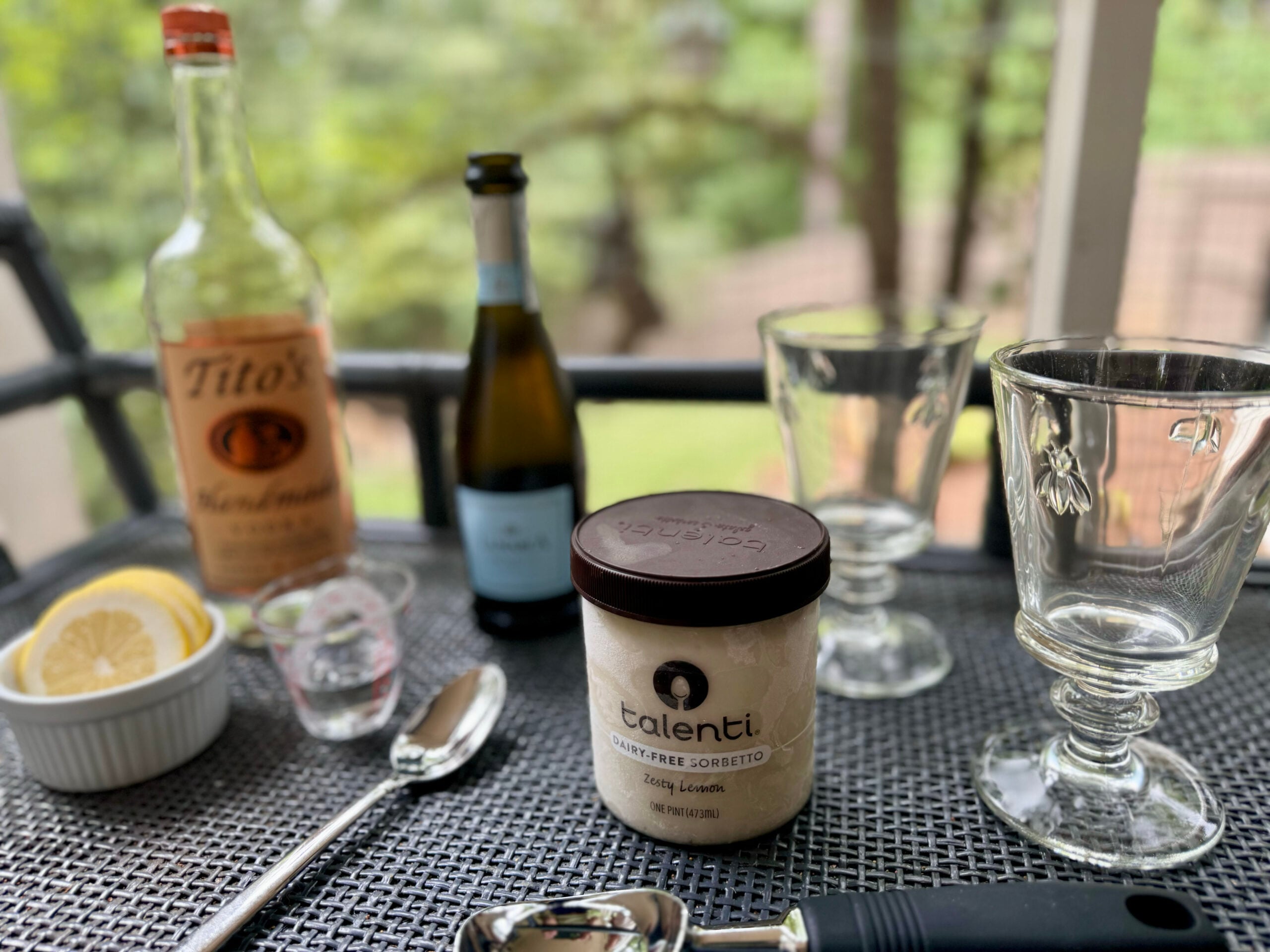 August | La Rochere Napoleon Bee Wine Tasting Glasses