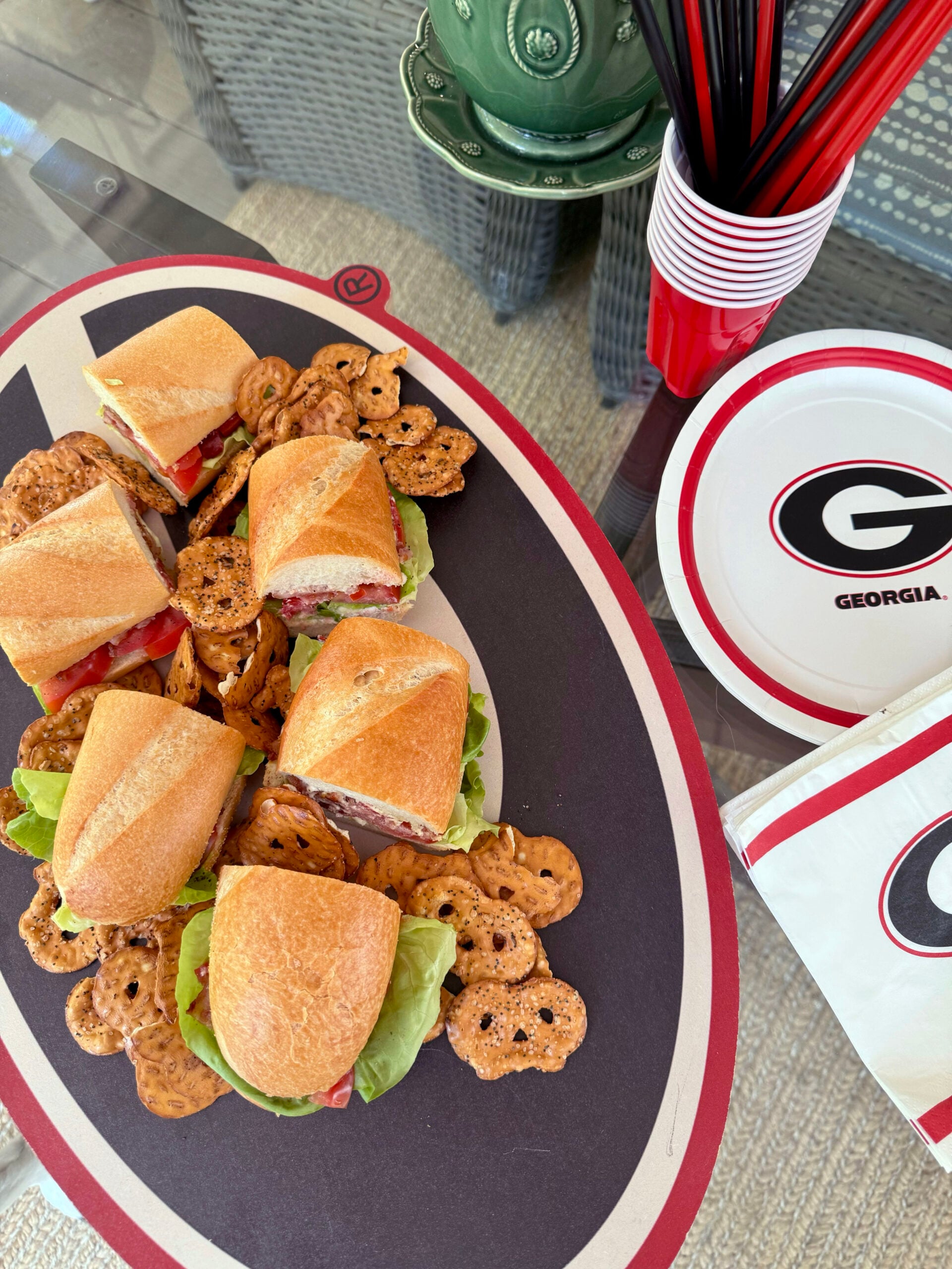 BLTS FOR A CROWD