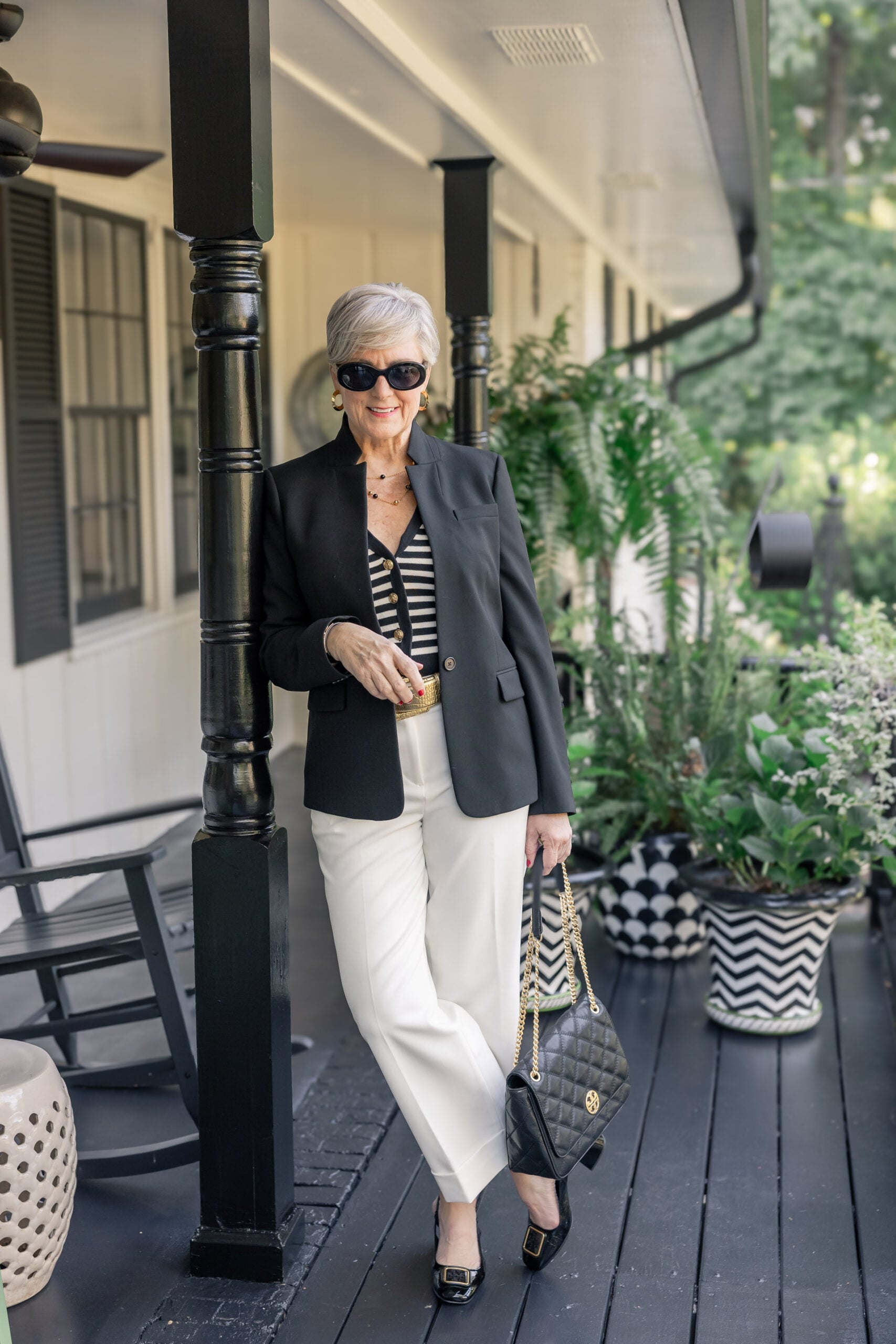 Beth SAACA | August, Sept. & Oct. 2024 Chic Black and White Outfits