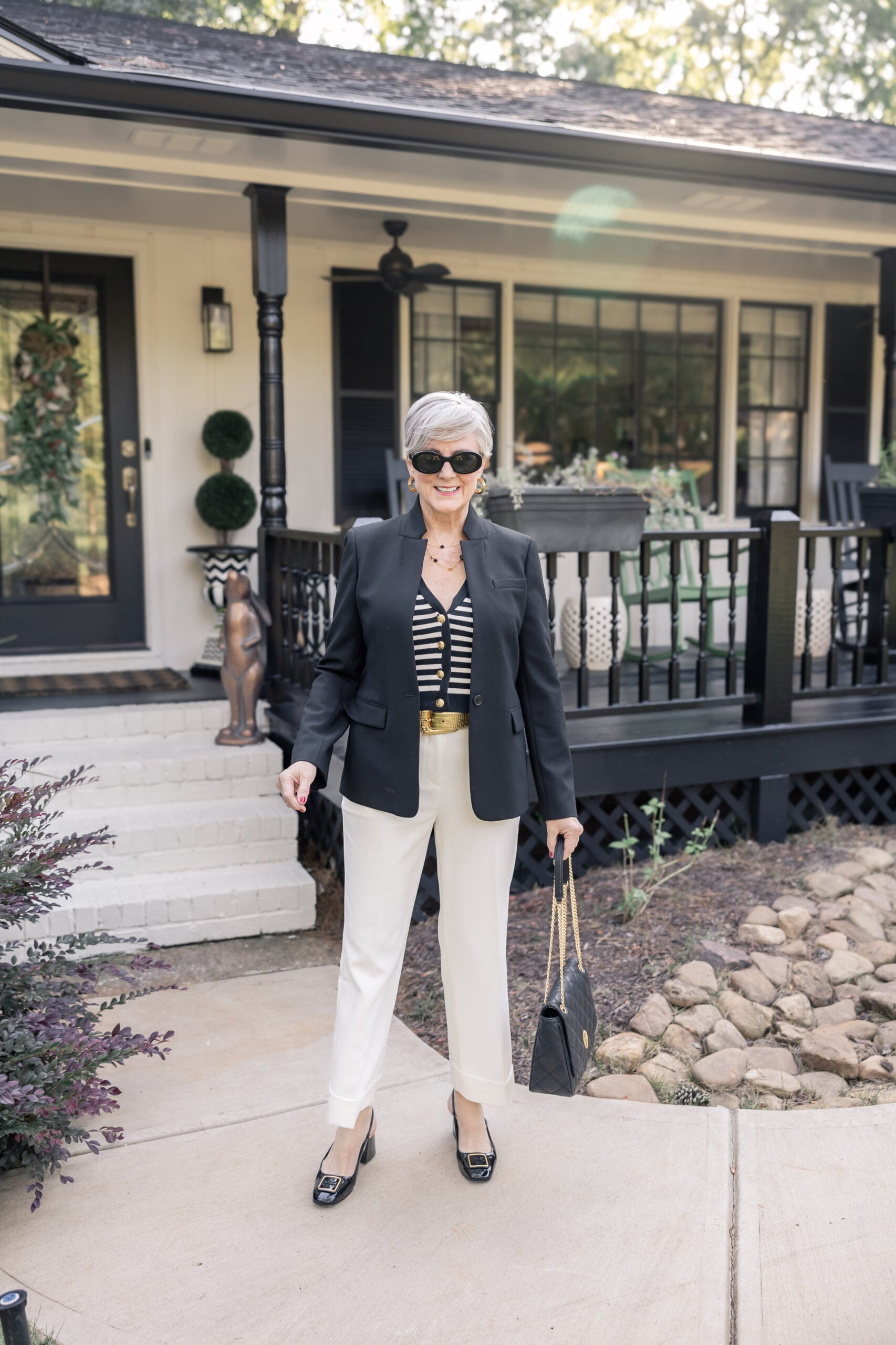Beth SAACA | August, Sept. & Oct. 2024 Chic Black and White Outfits