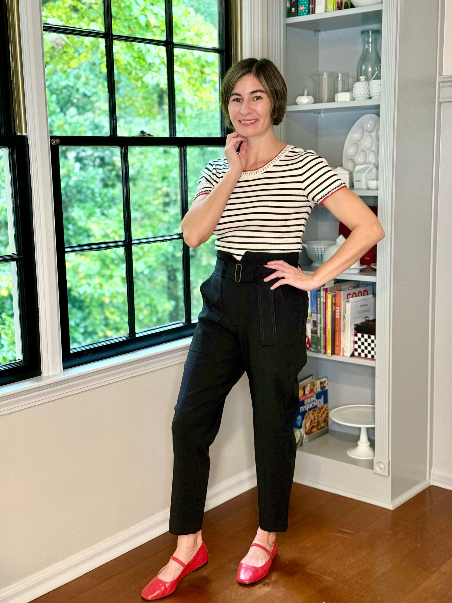 kelly casual friday outfit