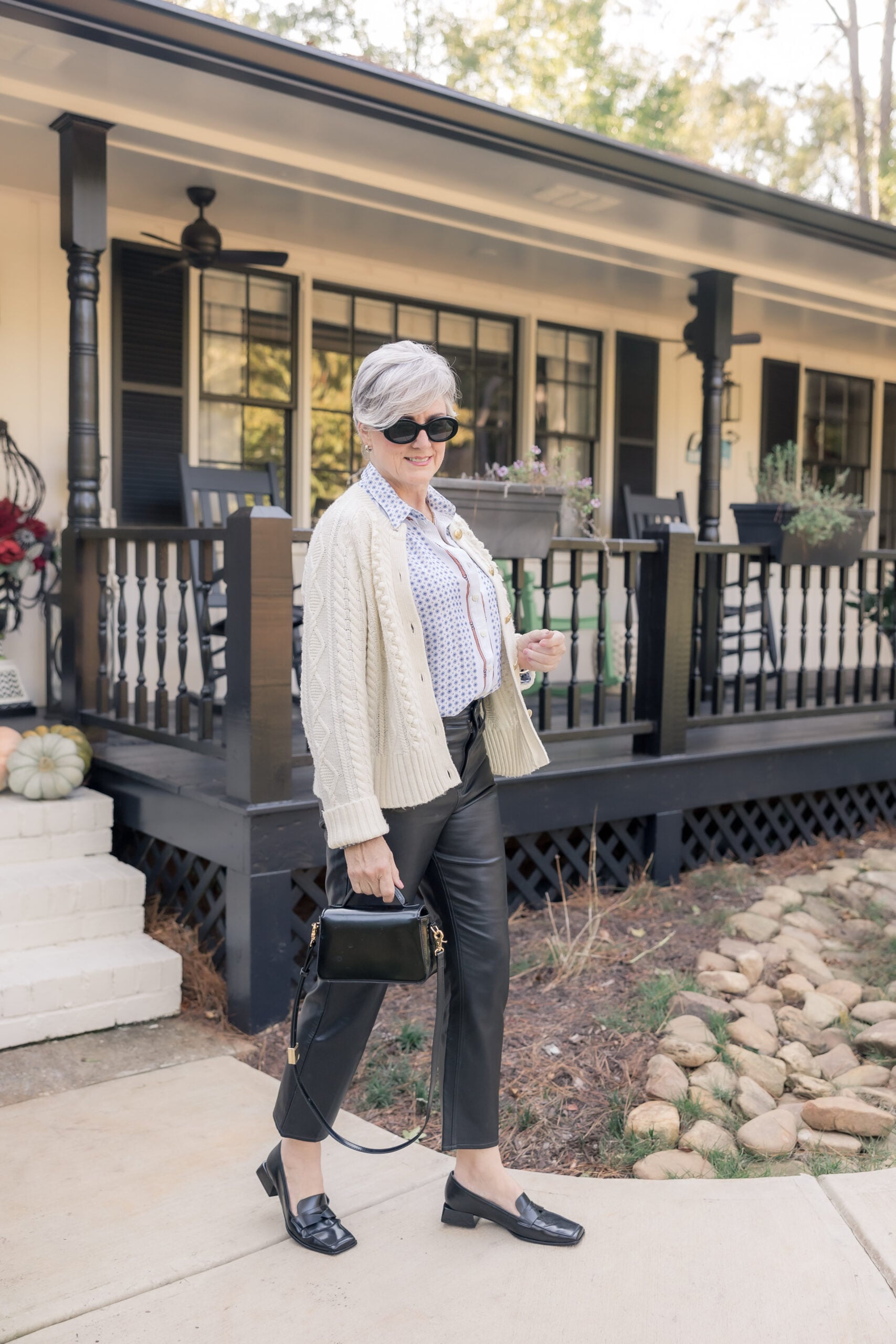 Beth SAACA | August, Sept. & Oct. 2024 leather pants fall outfit
