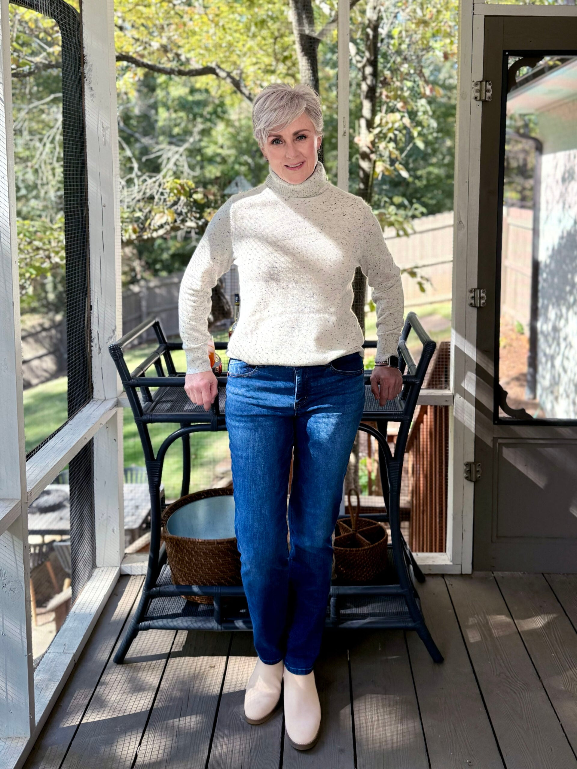 sweater and jeans fall outfit