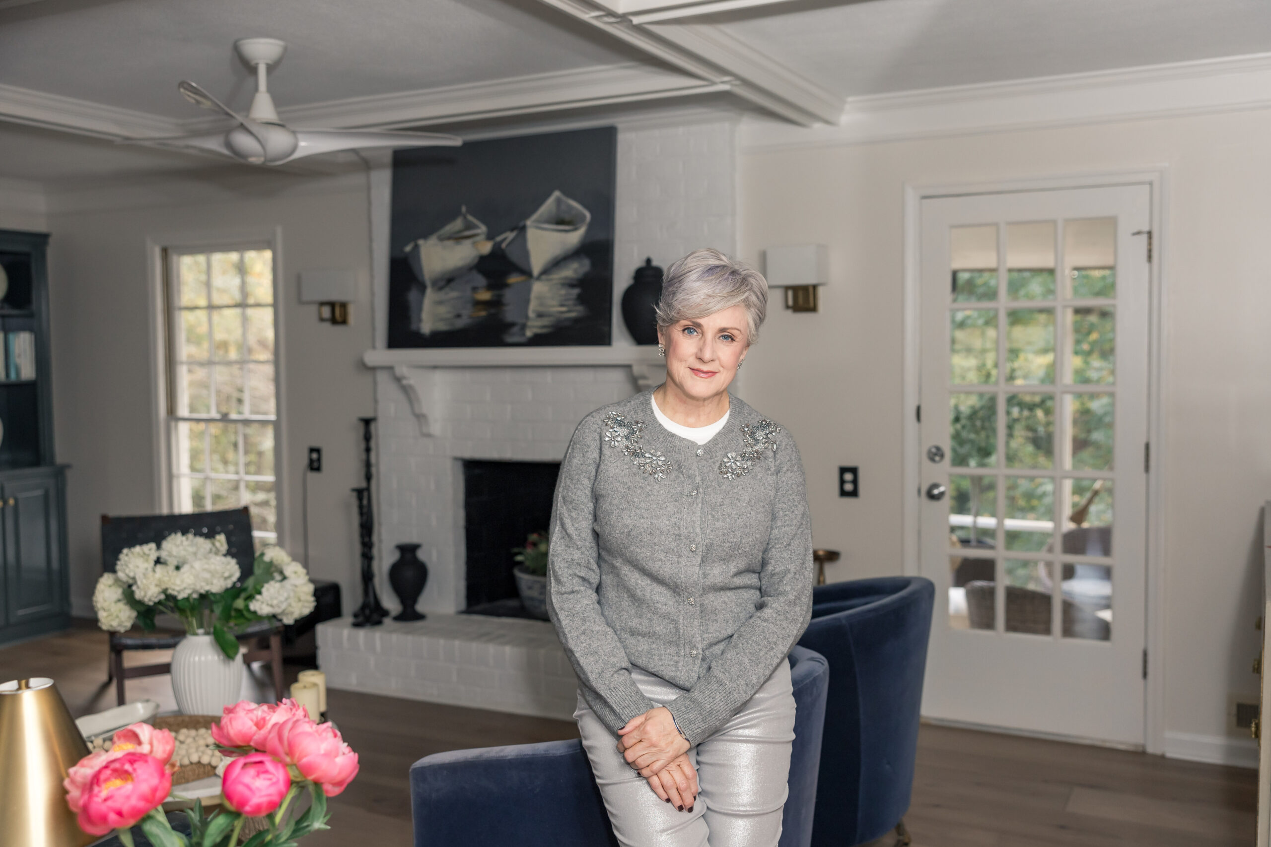 holiday outfit inspo women over 50