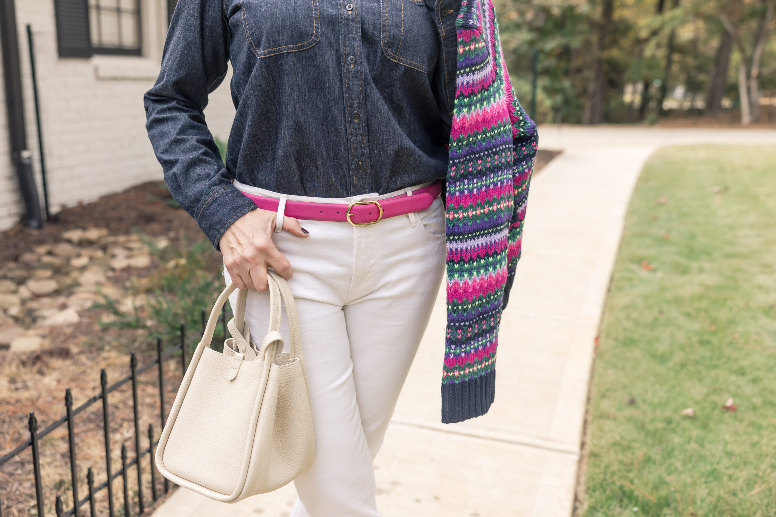 How to Add a Pop of Color to Your Outfit