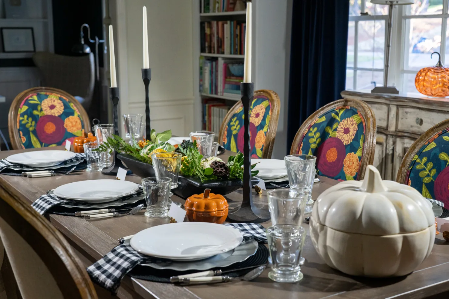 Thanksgiving Table3-2