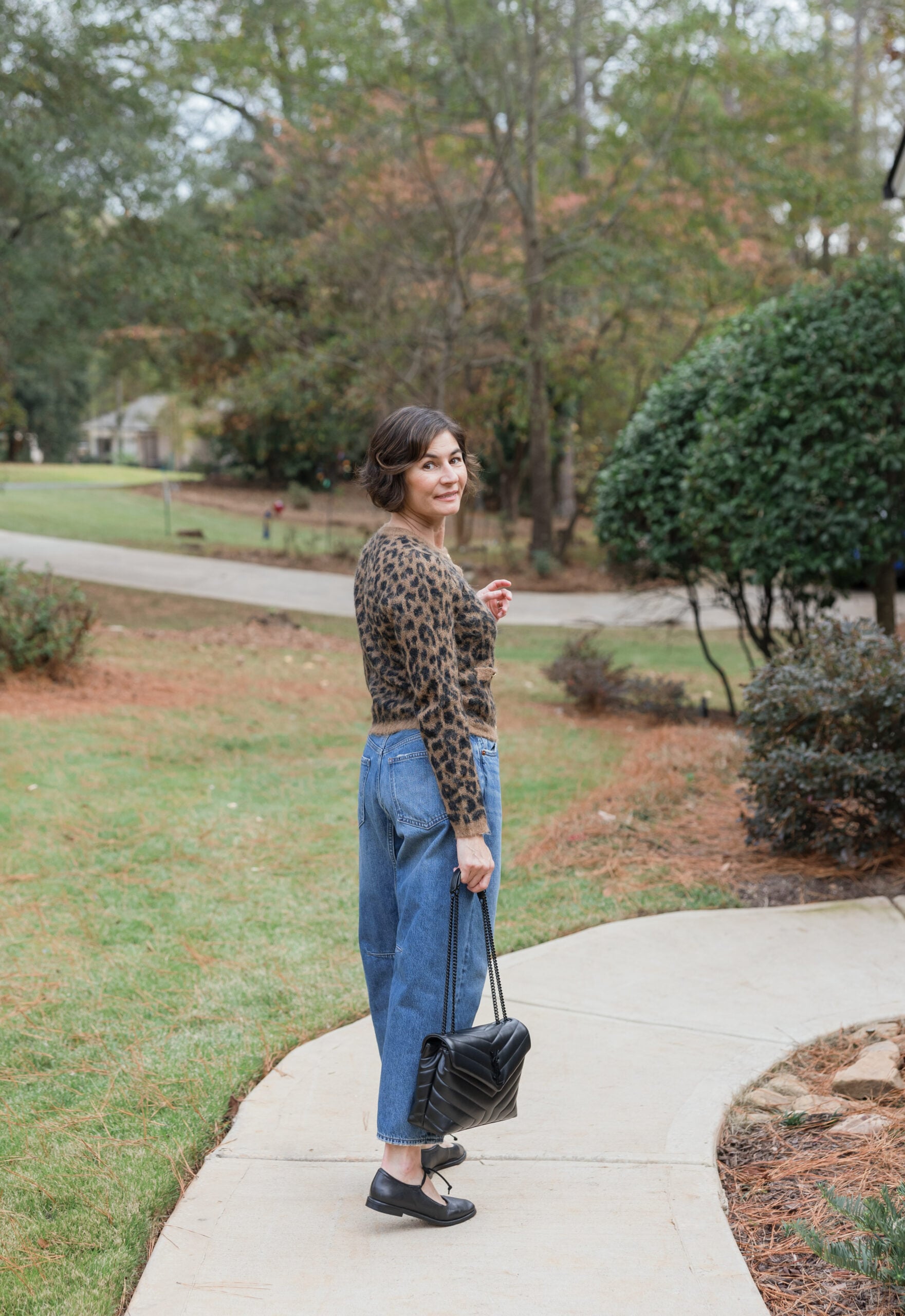 Barrel-Leg Jeans fall style