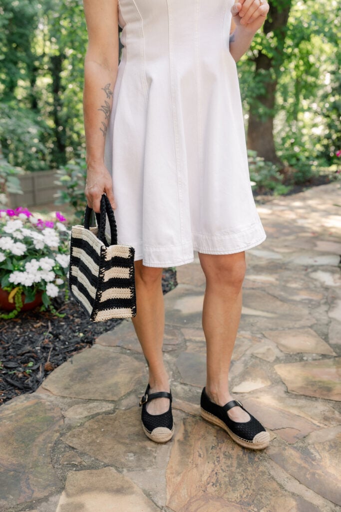 summer style, summer dress, petite fashion, white denim, striped bag, perfect shoes