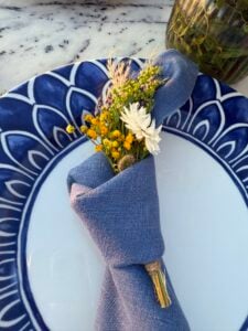 How to Set a Summer Table That Looks Effortless (But Totally Wows)