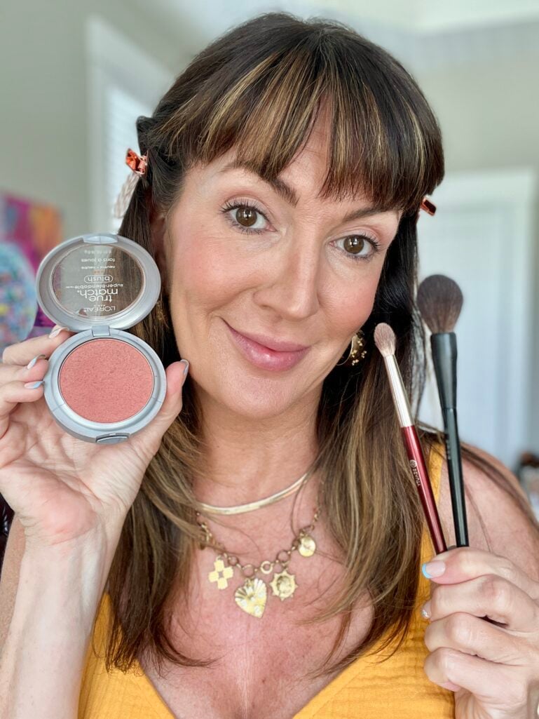 blush, lip gloss, brows, eyes, concealer, no makeup,
