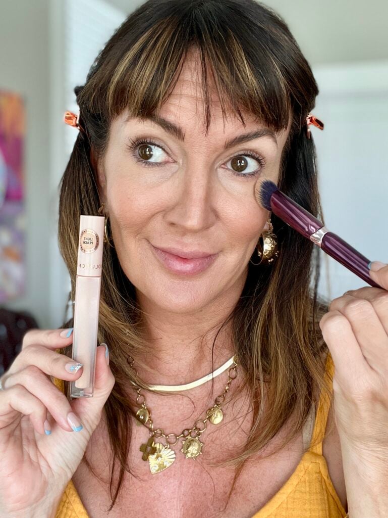 blush, lip gloss, brows, eyes, concealer, no makeup,