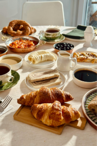 The Brunch Edit: 7 Pieces That Make Weekend Mornings Feel Like an Event 🥞✨