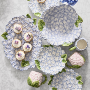 The Mother’s Day Brunch Table That’ll Make Every Mom Feel Like Royalty 🌸🍳✨