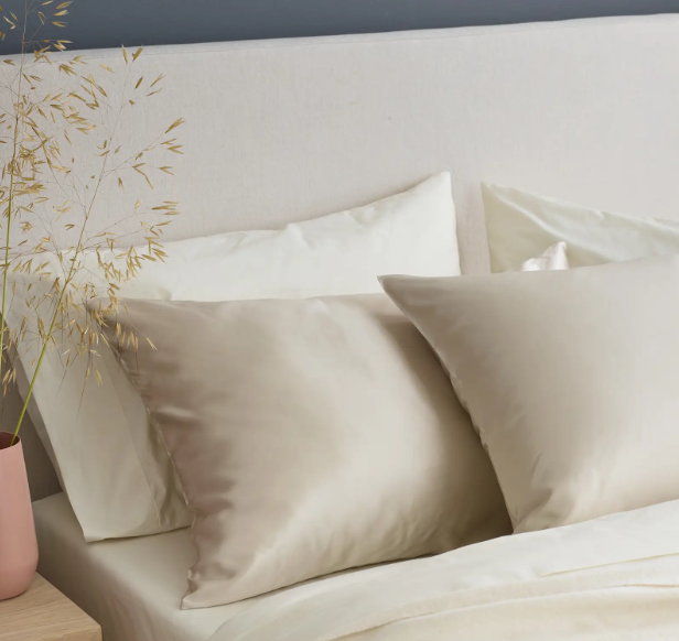 100% Mulberry Silk Pillowcase